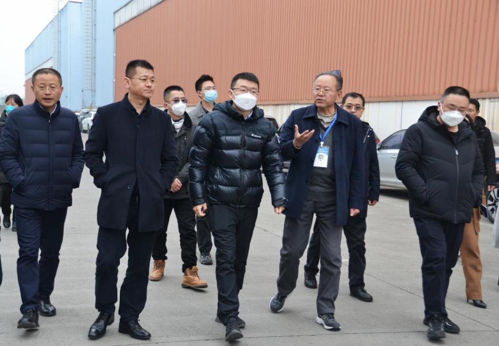 刘志刚总经理接待青神县委书记一行到访四川物流股份